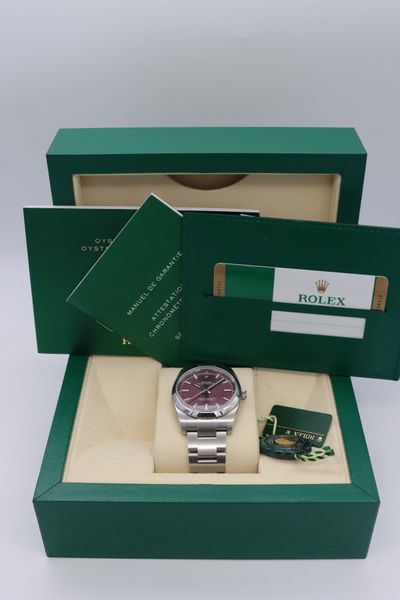 Rolex Oyster Perpetual 114200